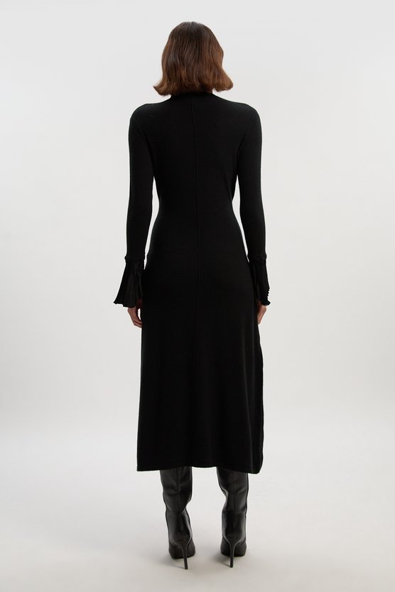 Karen Millen Wool And Alpaca Blend Knit Pleated Silk Woven Cuffs Midi Dress Black