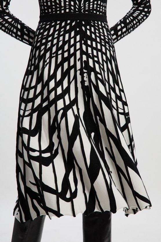 Karen Millen Zebra Jacquard Knit Full Skirted Midi Dress Mono
