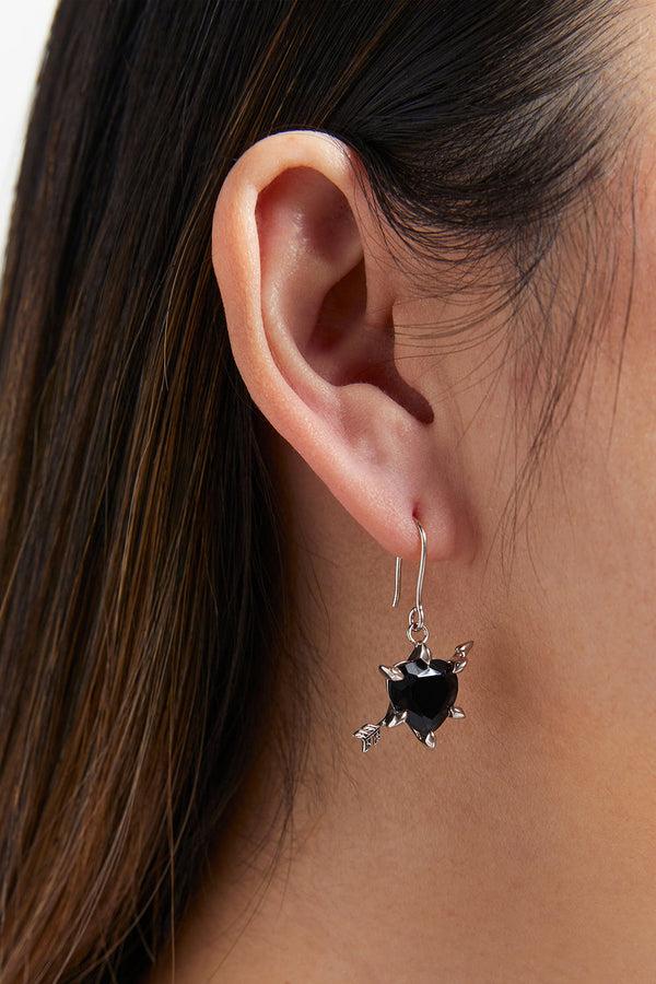 karen walker Cupid's Arrow and Heart Earrings Silver Onyx