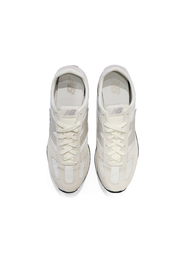 Karen Walker 471 Angora