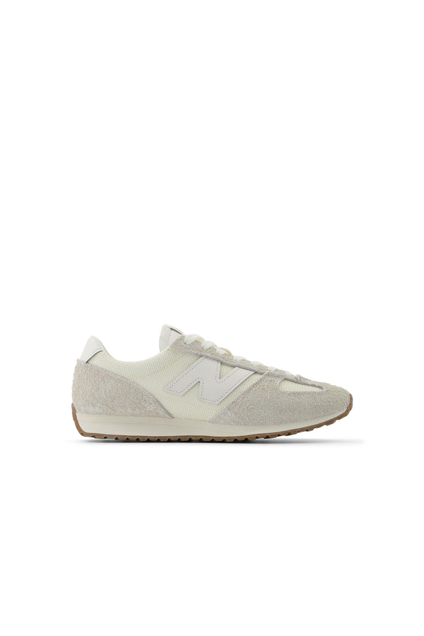 karen walker 471 Angora/Sea Salt