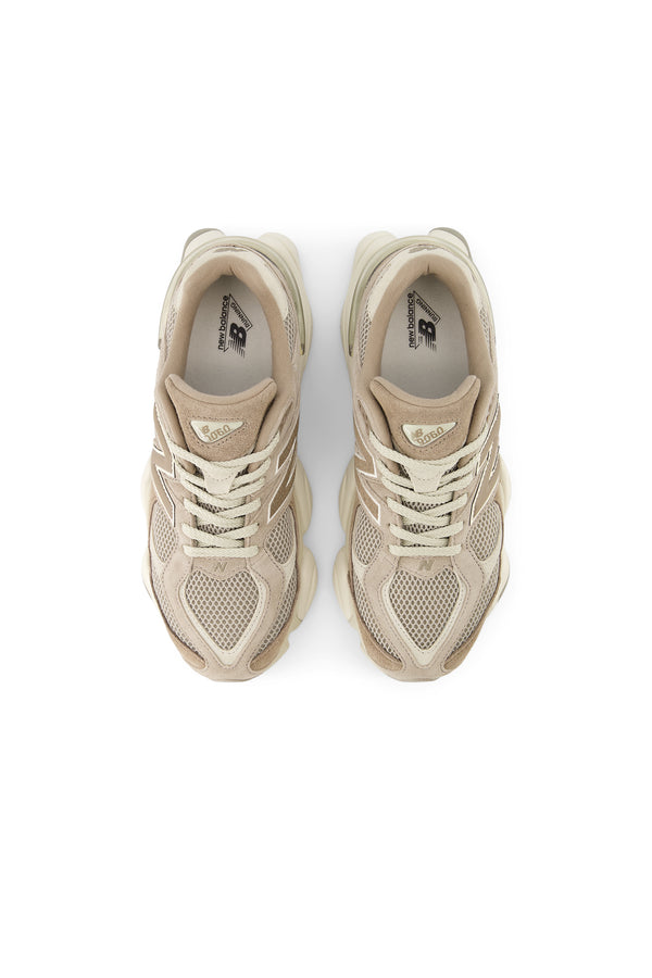 Karen Walker 9060 Mushroom/Arid Stone