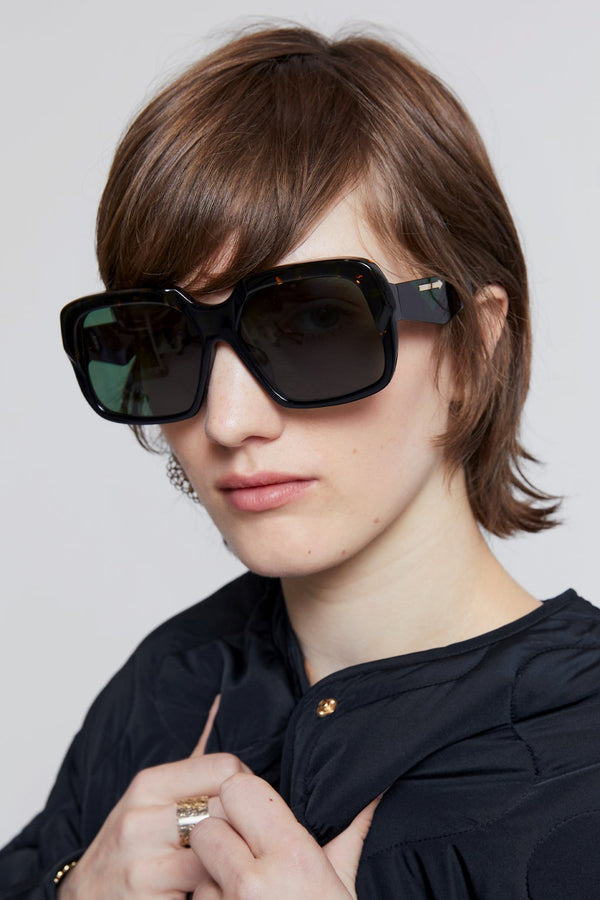 Karen Walker Asscher Black Tort