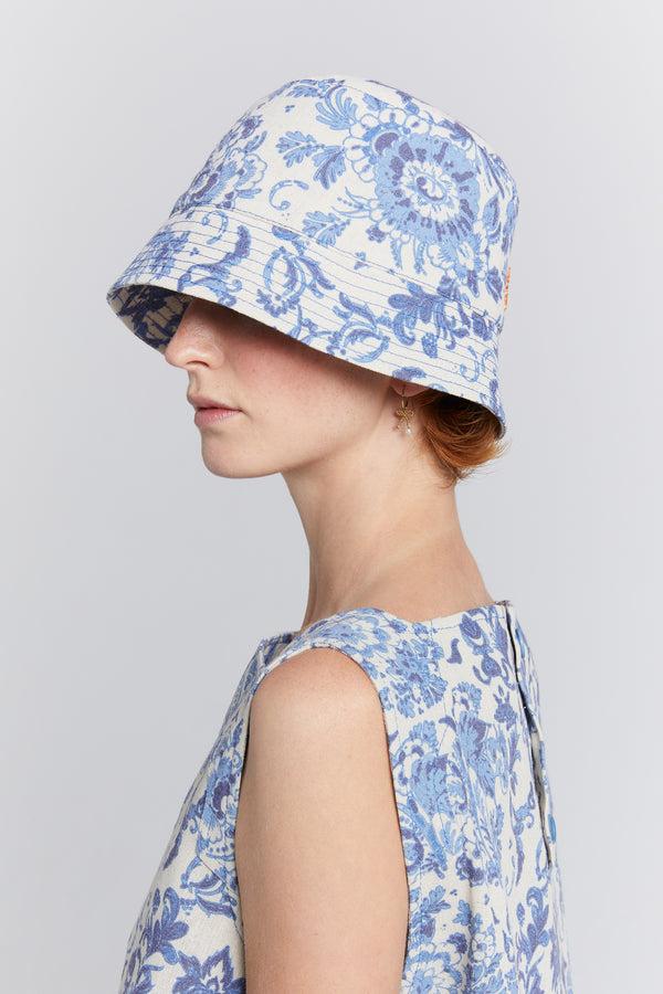 karen walker Bucket Hat Natural/Blue