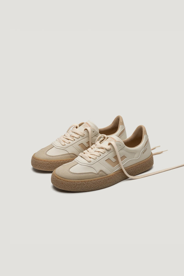 Karen Walker Burela Bold Sneakers Shell