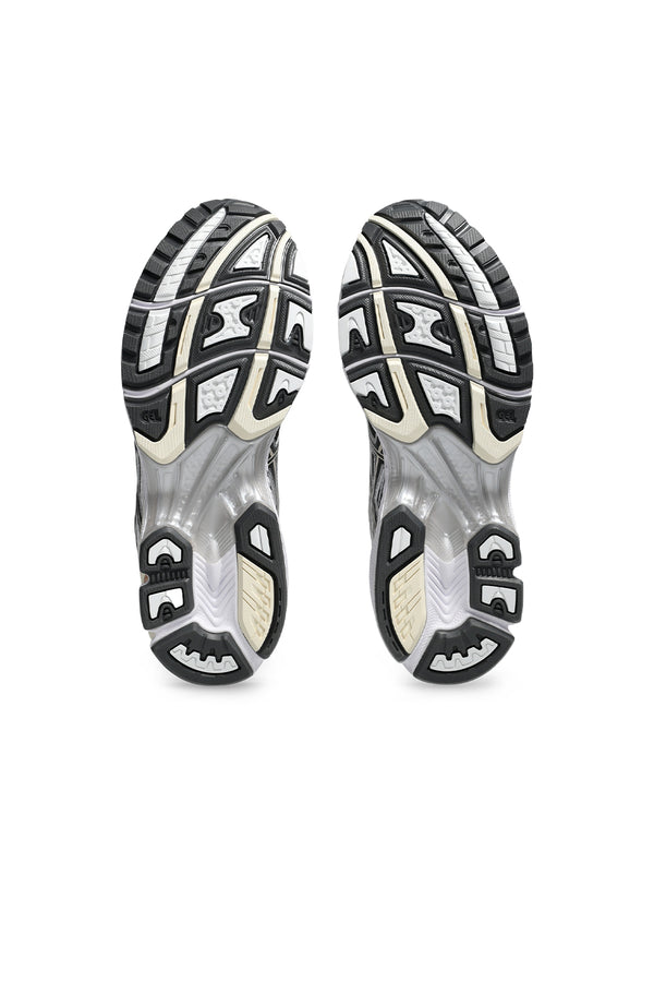 Karen Walker Gel-Nimbus 10.1 White/Obsidian Grey