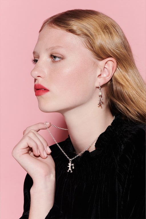 Karen Walker Girl With A Pearl Necklace Silver