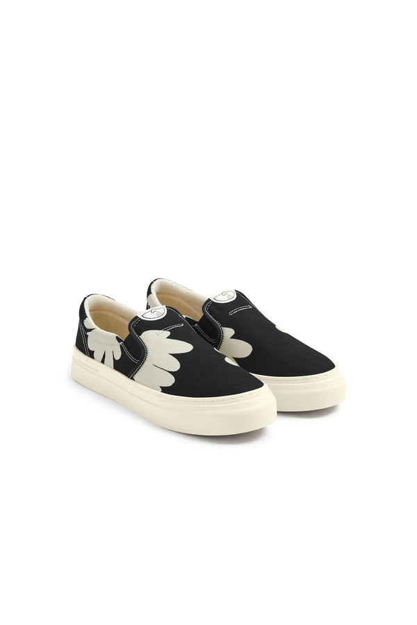 Karen Walker Lister Cup Shoe Black/White