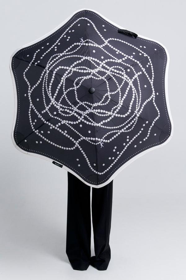 Karen Walker Metro Runaway Pearls Umbrella Black