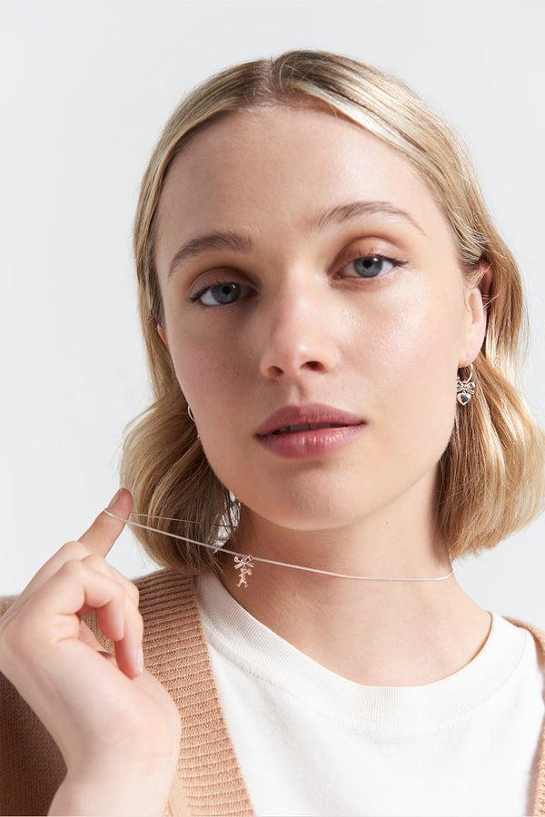 Karen Walker Mini Girl With A Bow Necklace Silver