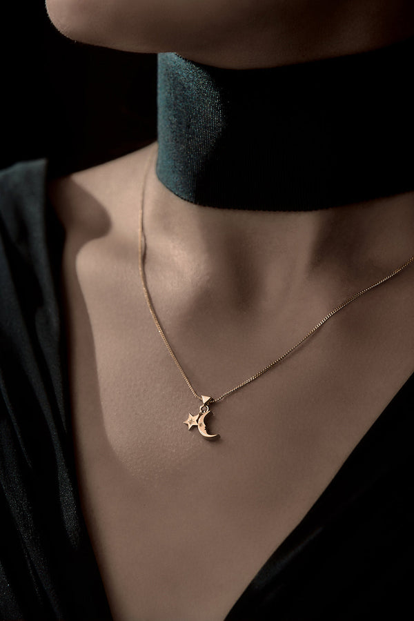 Karen Walker Moon And Star Charm Necklace Gold