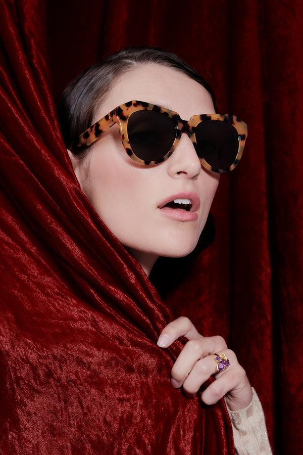 Karen Walker Number One Crazy Tort