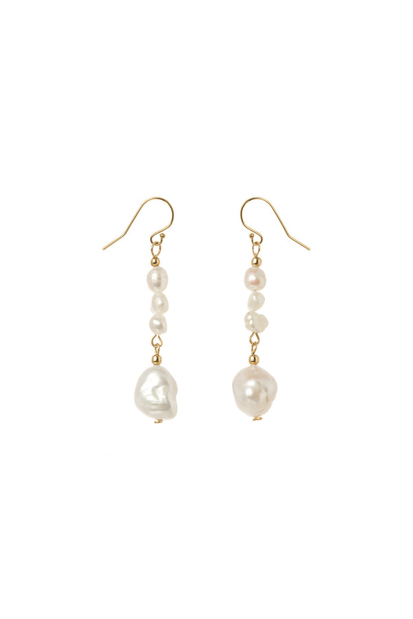 karen walker Scattered Pearl Short Earring