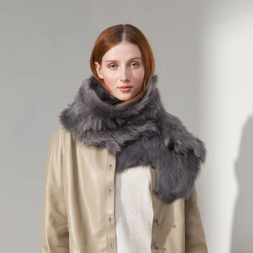 Karl Donoghue Toscana Shearling Button Scarf