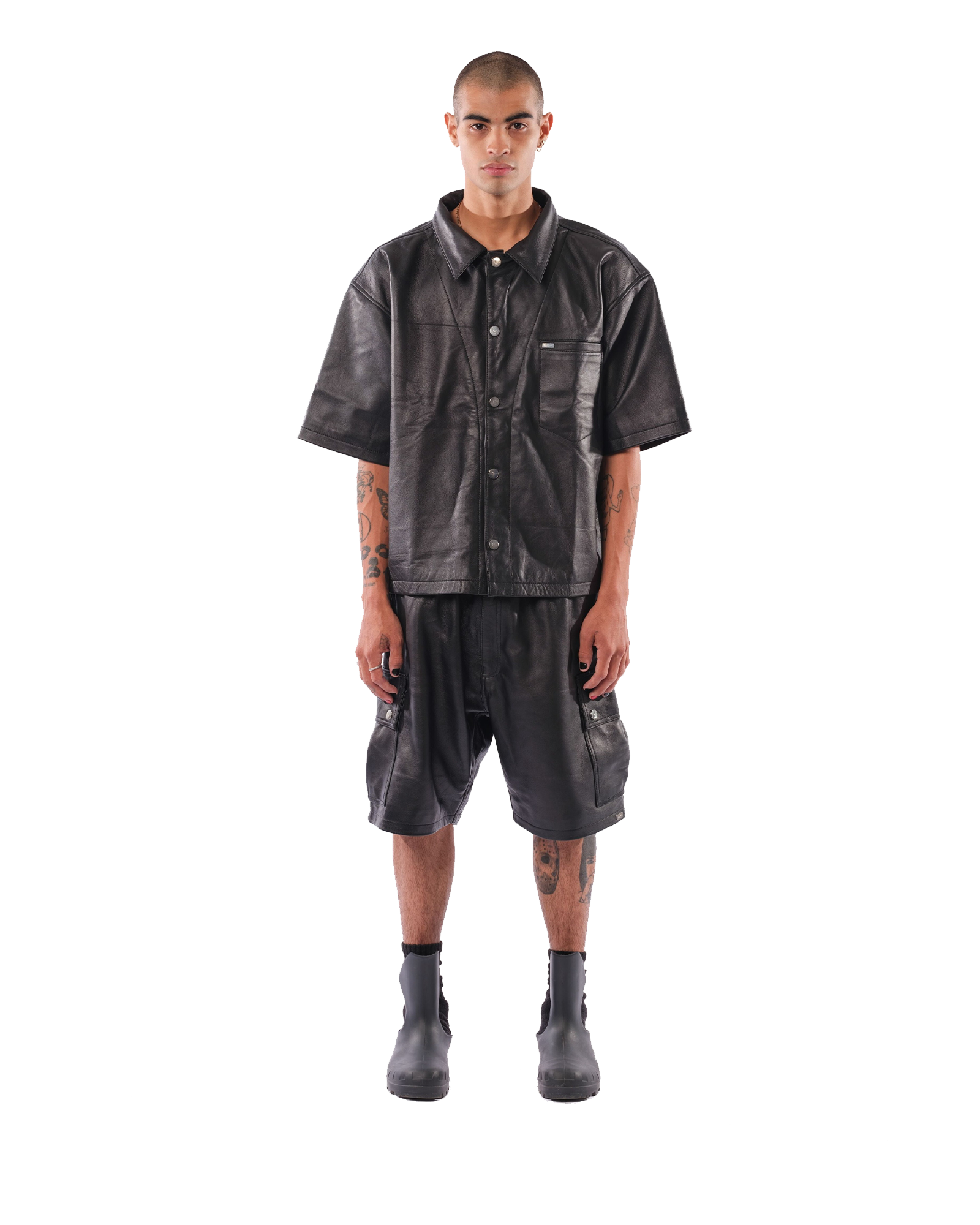 karl kani Mace Leather Cargo Shorts (Black)