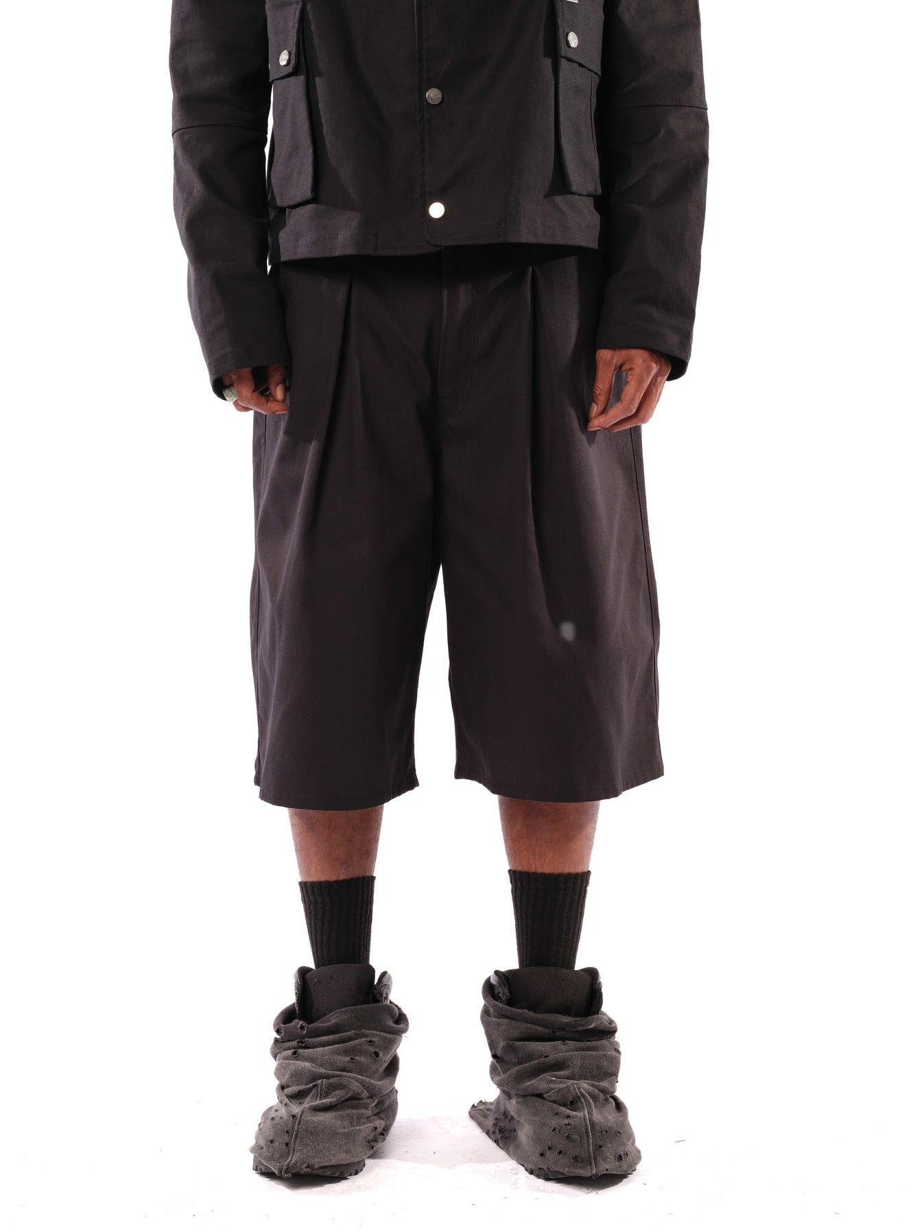 Karl Kani Shorts (Black)