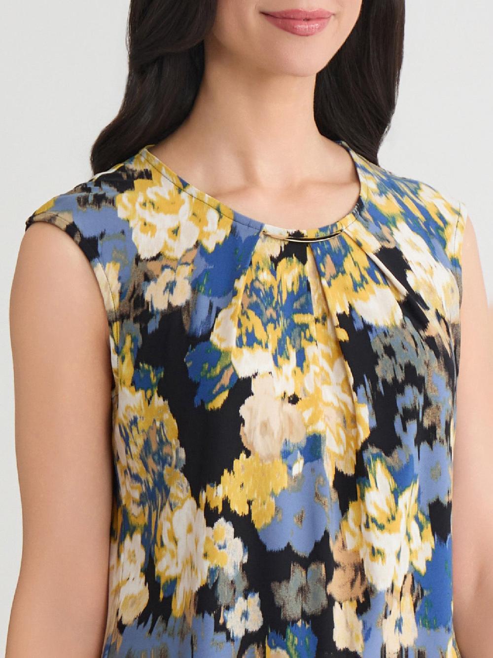 Kasper Delicate Hardware Pleat Neck Top Everyday Knit