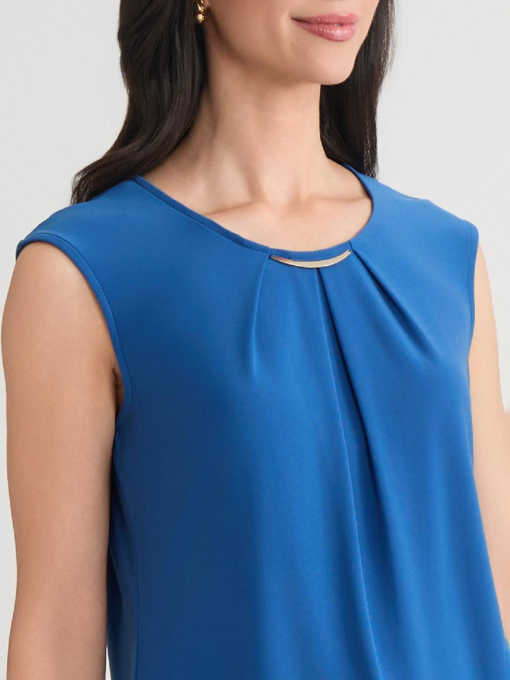 Kasper Delicate Hardware Pleat Neck Top Everyday Knit