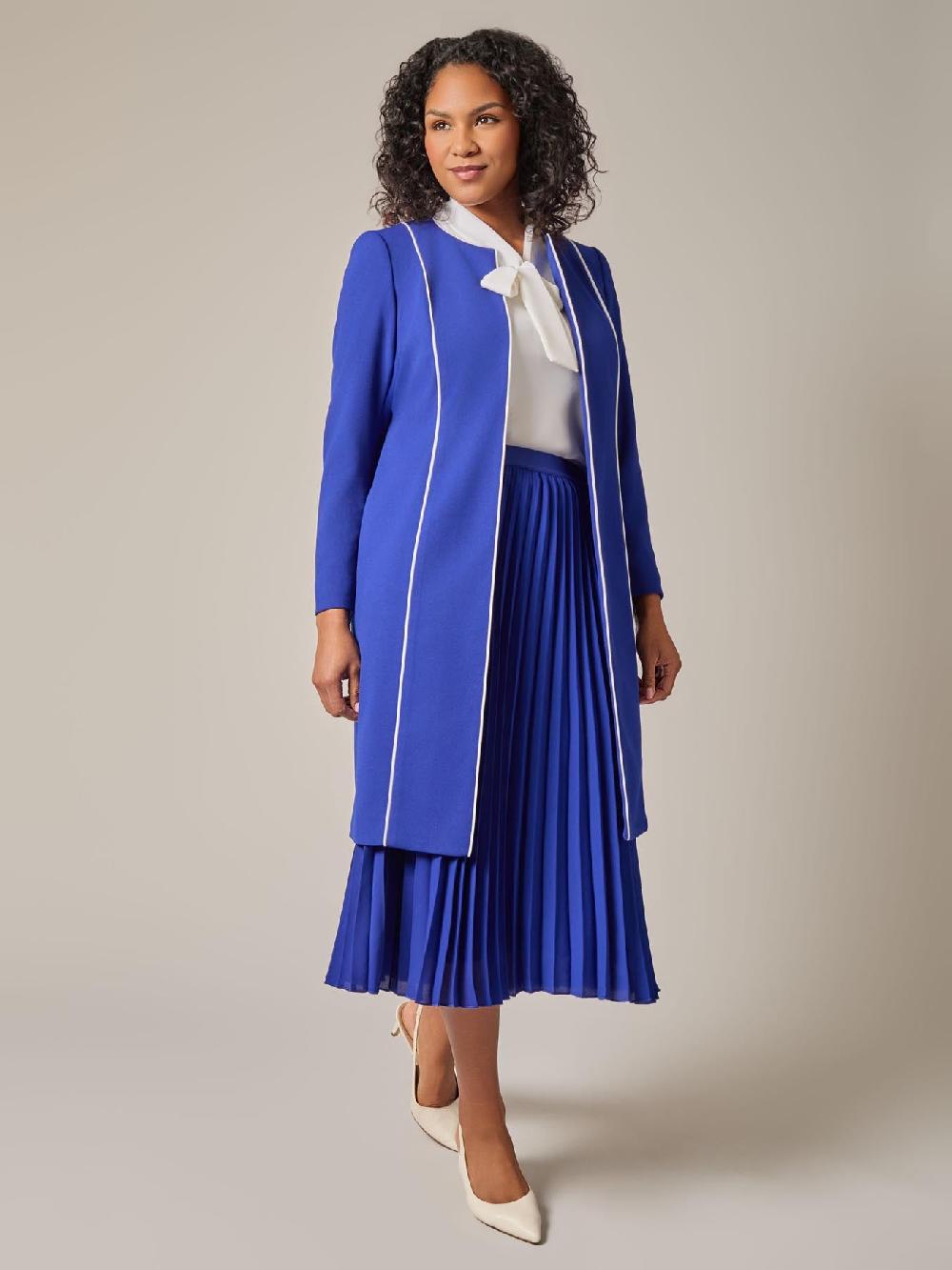 Kasper Piping Detail Topper Royal Signature/White