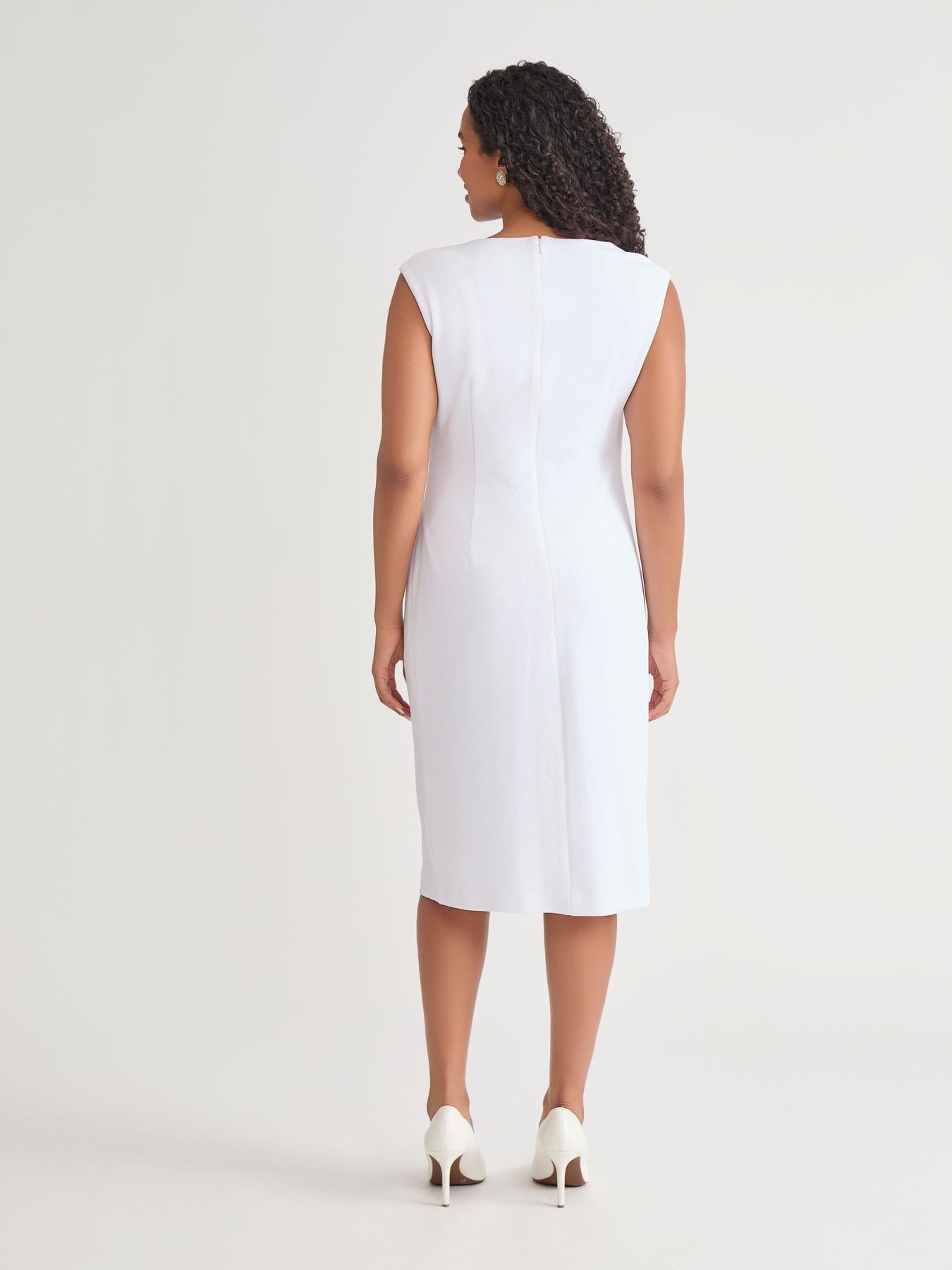 Kasper Plus Asymmetrical Neck Ruched Midi Dress White