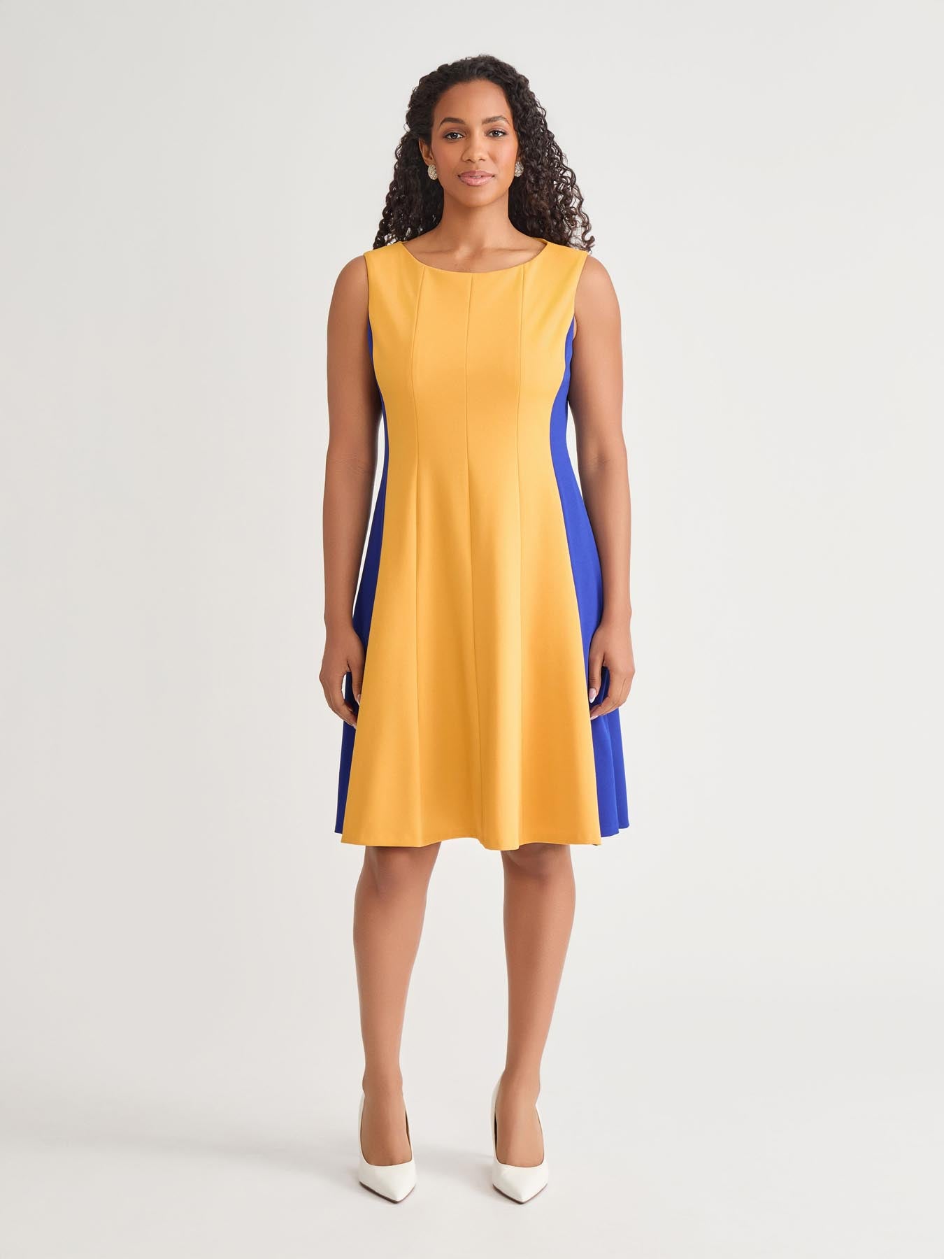 kasper Sleeveless Multi Seam Fit-and-Flare Dress Gold Signature/Royal Signature