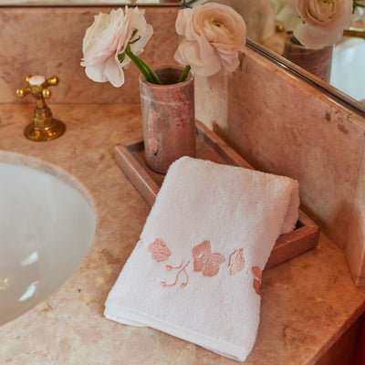 Kassatex Rossa Bath Accessories