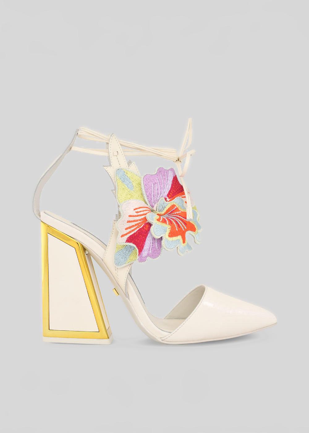 kat maconie Amanza Pumps SS23 KICKER HEEL PUMPS Coconut Cream