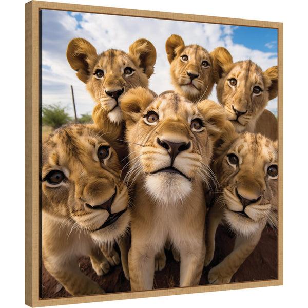 Kate & Laurel Funny Lion Selfie By The Creative Bunch Studio
