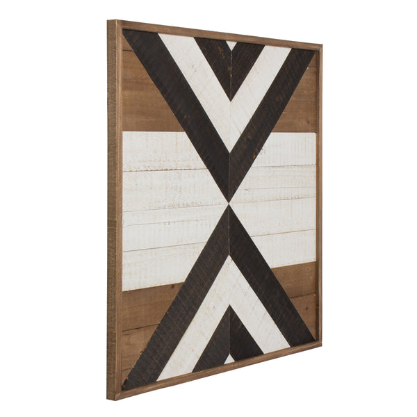 Kate & Laurel Baralt Shiplap Wood Plank Art