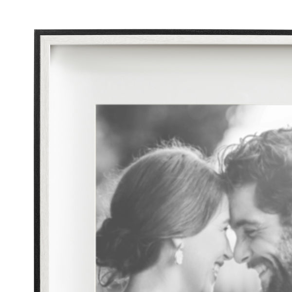 Kate & Laurel Gibson Wall Photo Frame Set
