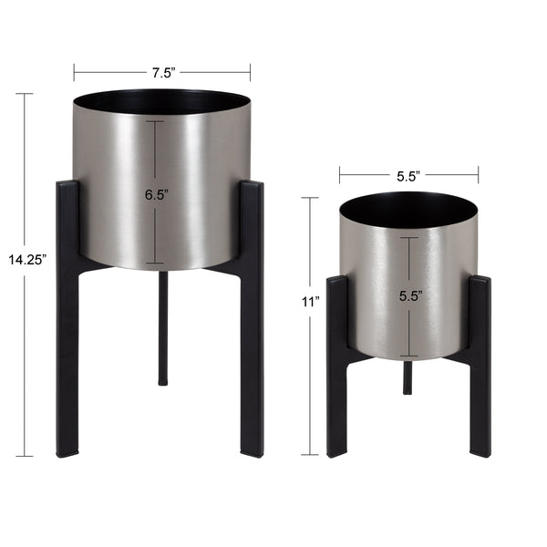 Kate & Laurel Kolding Freestanding Planter Set