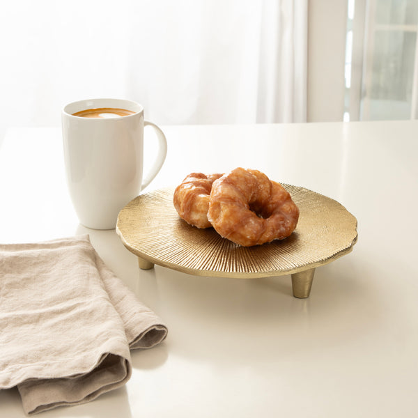 Kate & Laurel Sancia Footed Round Metal Tray