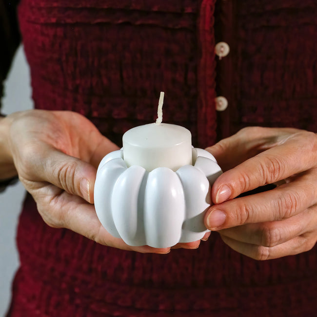 Kate Aspen 2-in-1 Pumpkin Tealight/Candlestick Holder (Set Of 6) - White