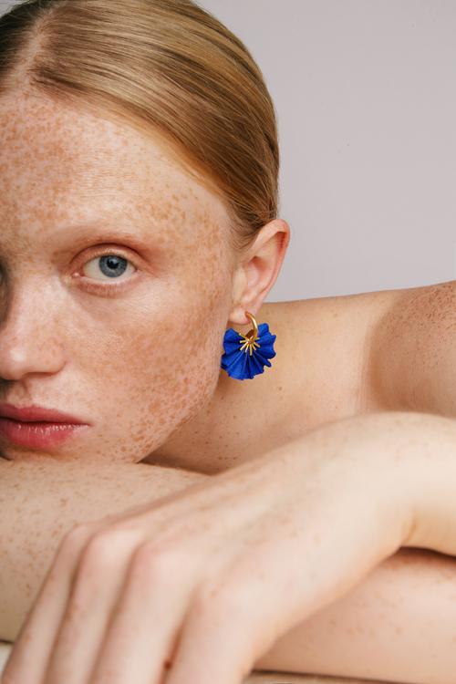 Katerina Makriyianni Sparkle Mini Hoops