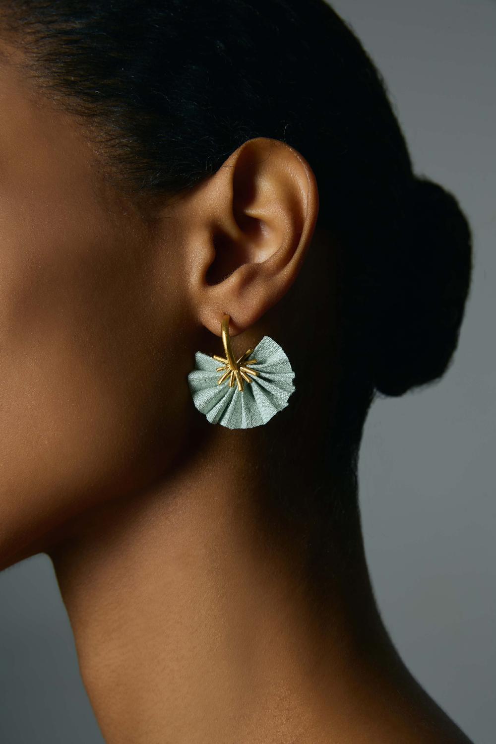 Katerina Makriyianni Sparkle Mini Hoops / Pistachio