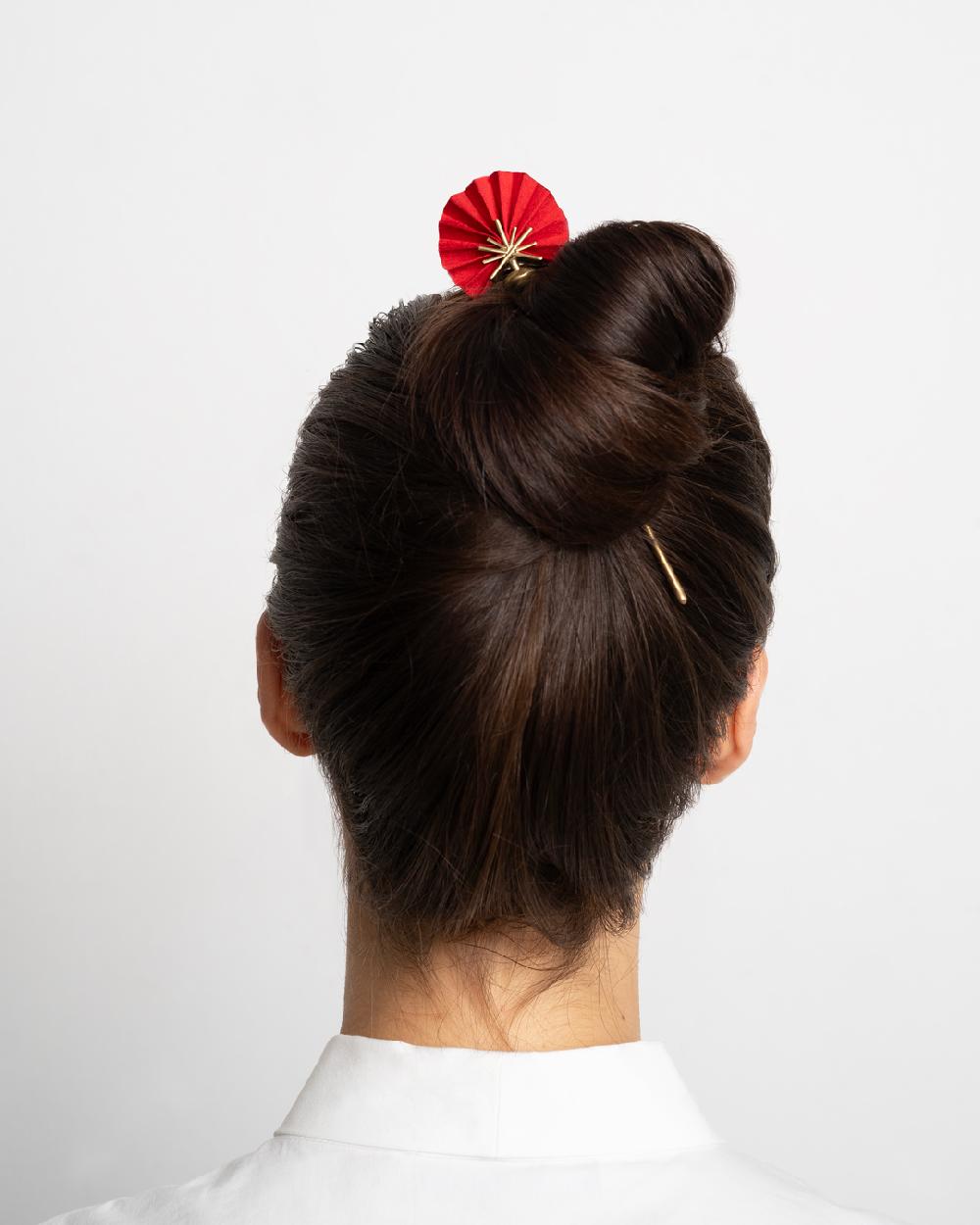 Katerina Makriyianni Sparkle Pin