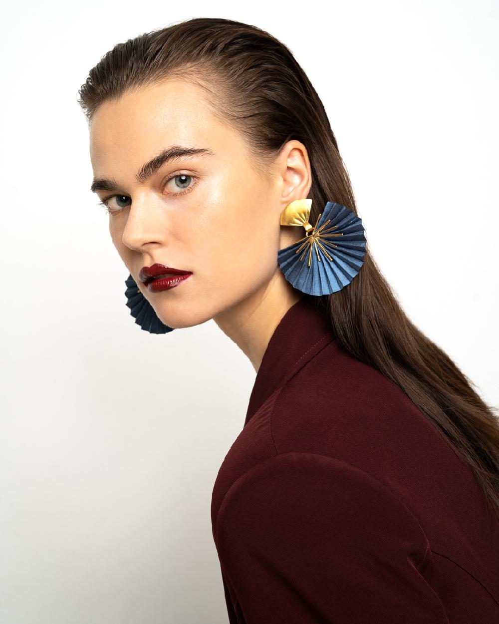 Katerina Makriyianni Sparkle Fan Earrings Small / Grey