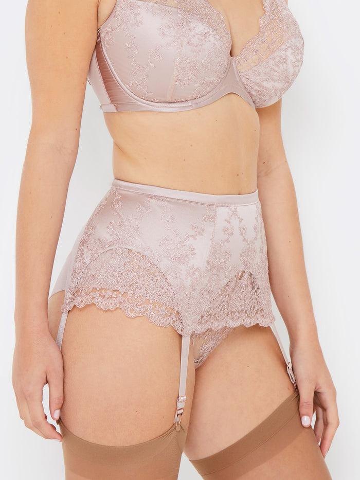 katherine hamilton Grace vintage rose deep suspender belt