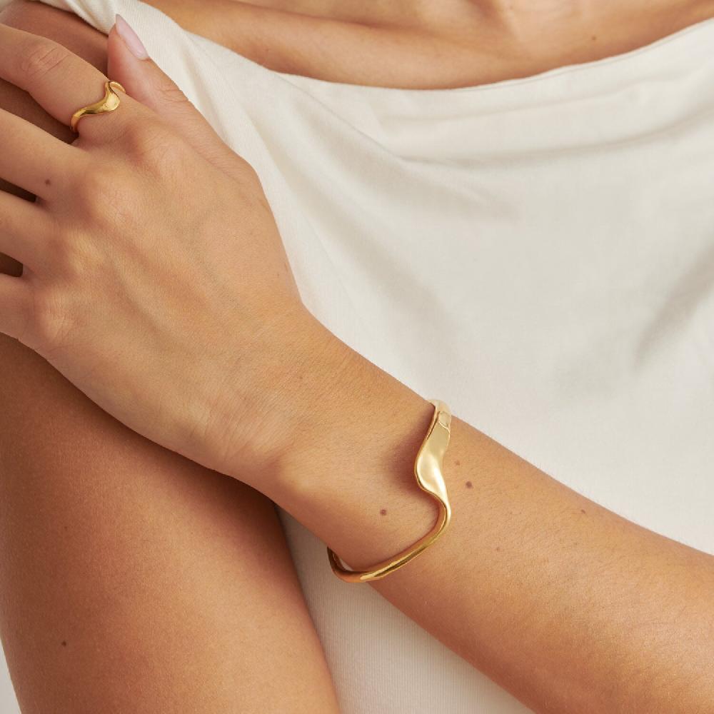 Katie Loxton Marina Waterproof Gold Wave Bangle