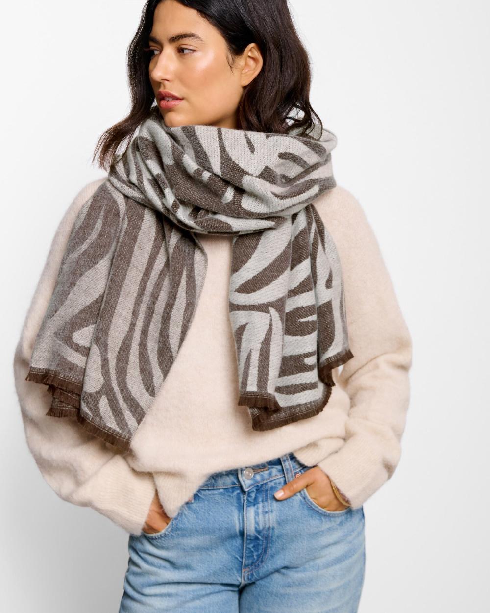 katie loxton Printed Blanket Scarf