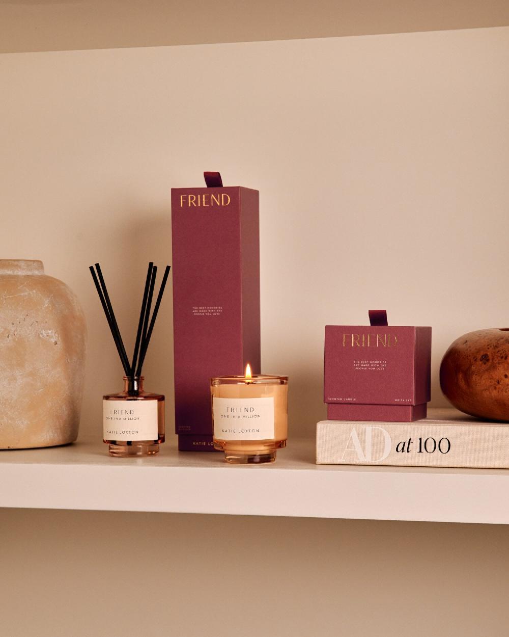 Katie Loxton Sentiment Candle 'Friend'