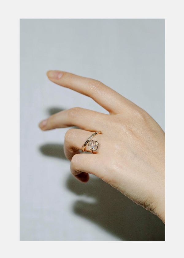 Katkim Asscher Crescendo Flare Ring