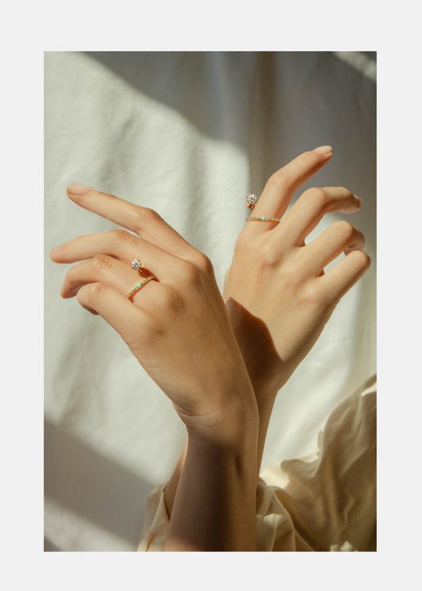 Katkim Grande Crescendo Flare Pavé Ring