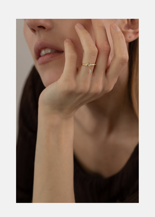 Katkim Mini Pear Serif Ring