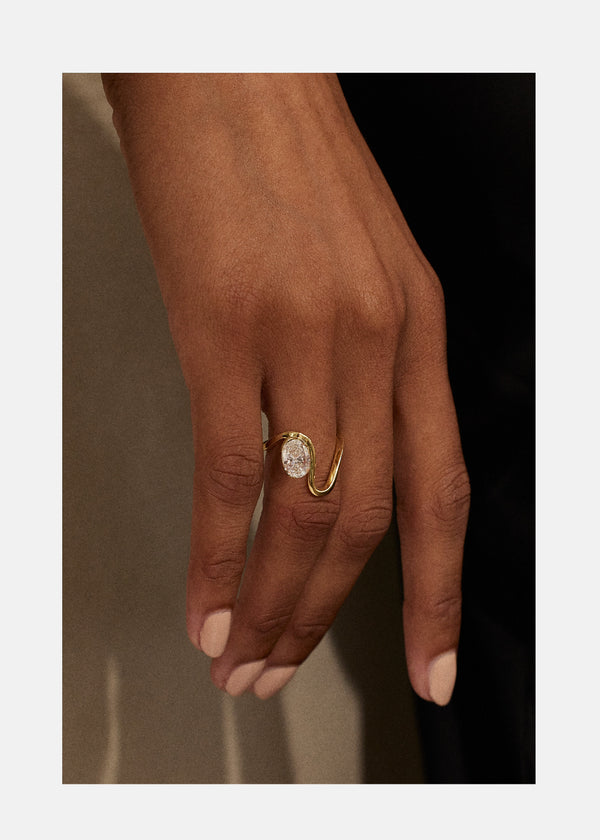 Katkim Oval Diamond Trace Ring