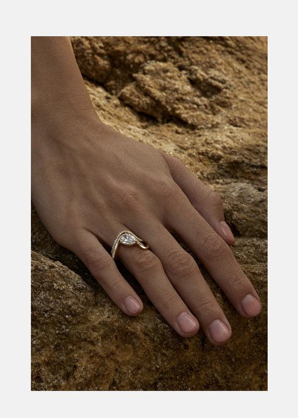 Katkim Pear Diamond Trace Ring