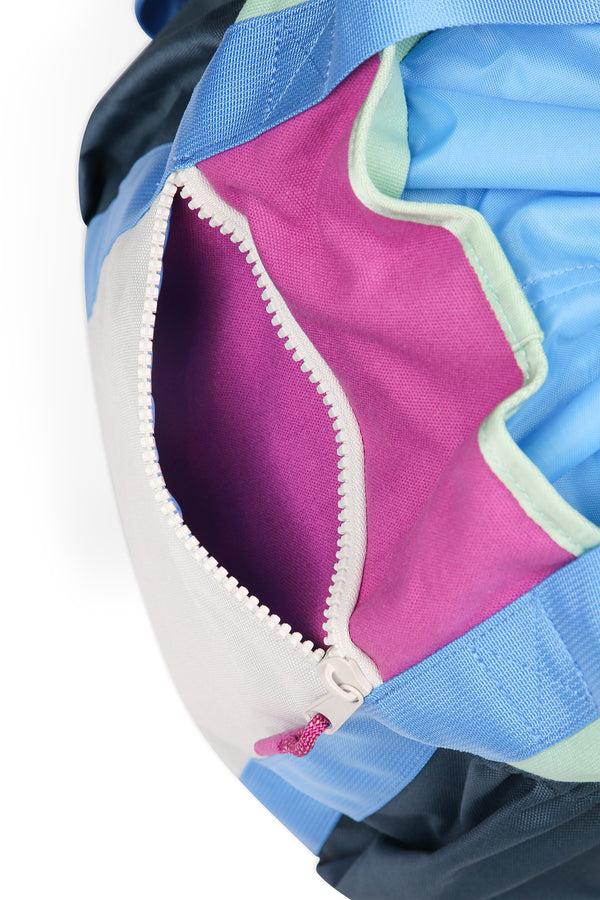 Kavu Can Do Canister Cabin Plaid