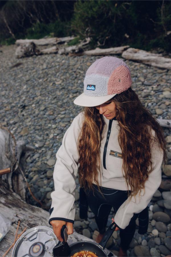 Kavu Fur Ball Camp Pastel Moon