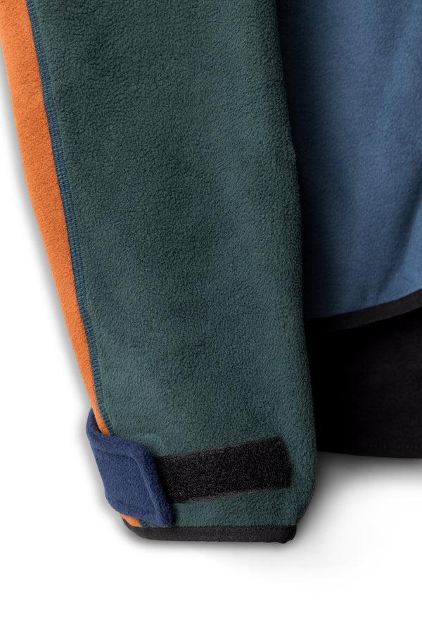 Kavu Winter Throwshirt Navy Pine