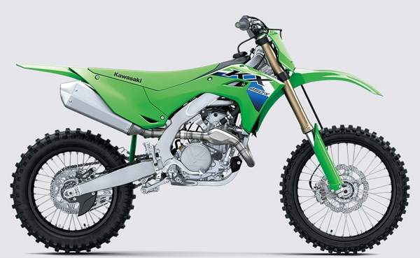 kawasaki THE BIKE THAT BUILDS CHAMPIONS